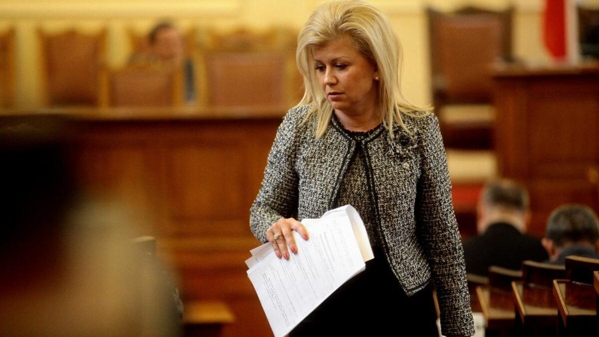 Светлана Ангелова