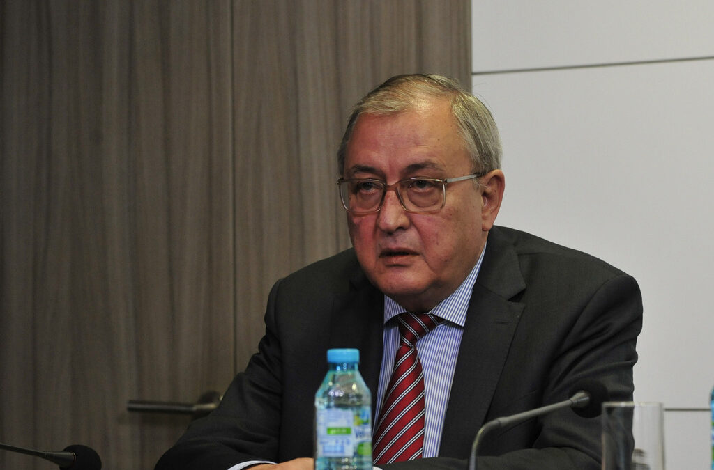 Владимир Кисьов
