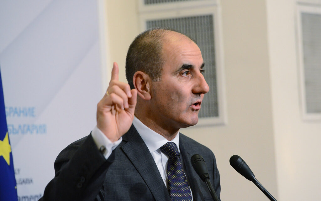 Цветан Цветанов, когато обявява, че напуска парламента