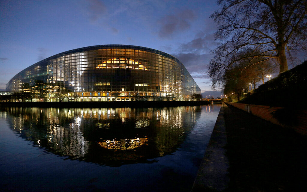 Европарламентът: Липсата на споразумение за преговори със Скопие и Тирана е грешка Европарламентът: Липсата на споразумение за преговори със Скопие и Тирана е грешка