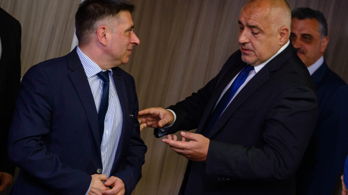 Данаил Кирилов и Бойко Борисов - току-що премиерът го е обявил за новия правосъден министър