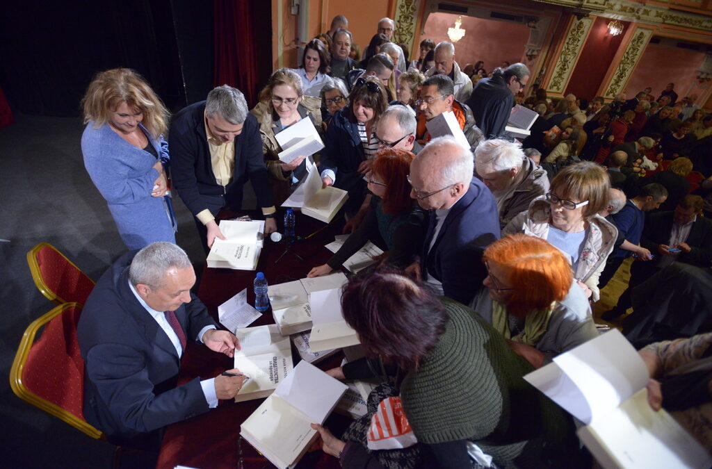 GSH_8051.JPG GSH_8051.JPG