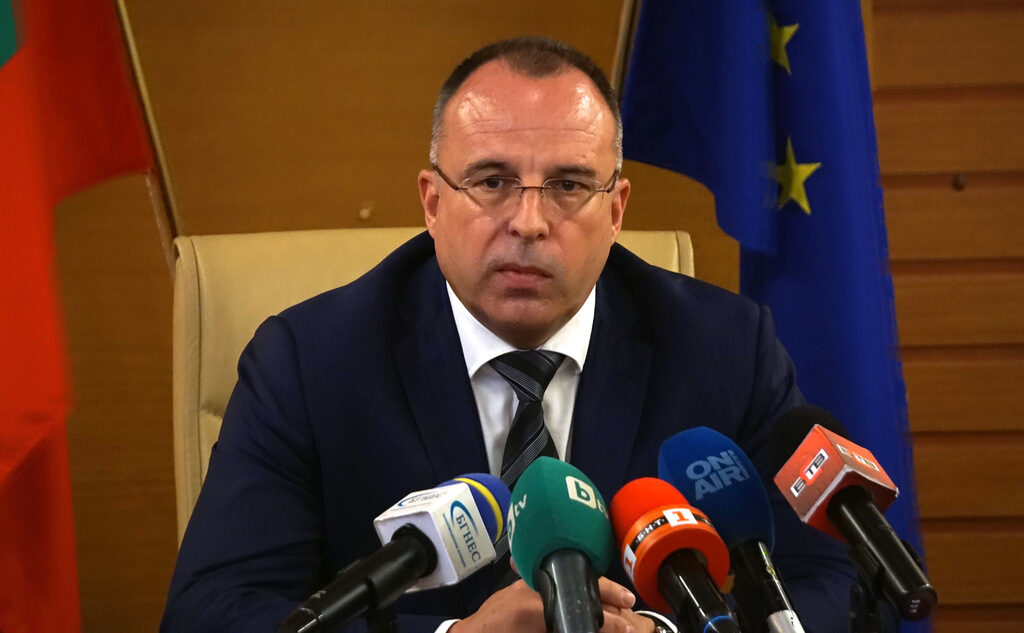 Порожанов ще назначи зам.-министър, отговарящ за плодовете и зеленчуците Порожанов ще назначи зам.-министър, отговарящ за плодовете и зеленчуците
