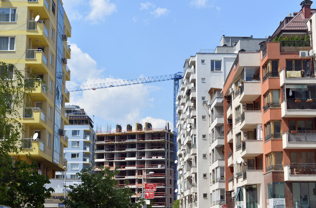 Покупките на зелено и новото строителство доминират пазара на недвижими имоти