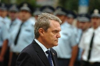 Румен Петков си прави ново контраразузнаване Румен Петков си прави ново контраразузнаване