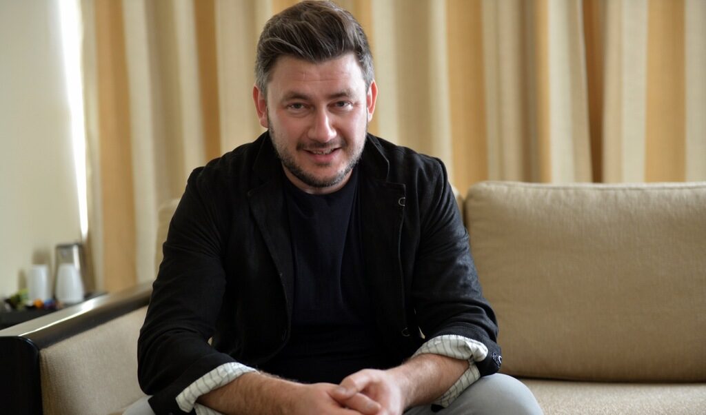 Дмитрий Глуховски
