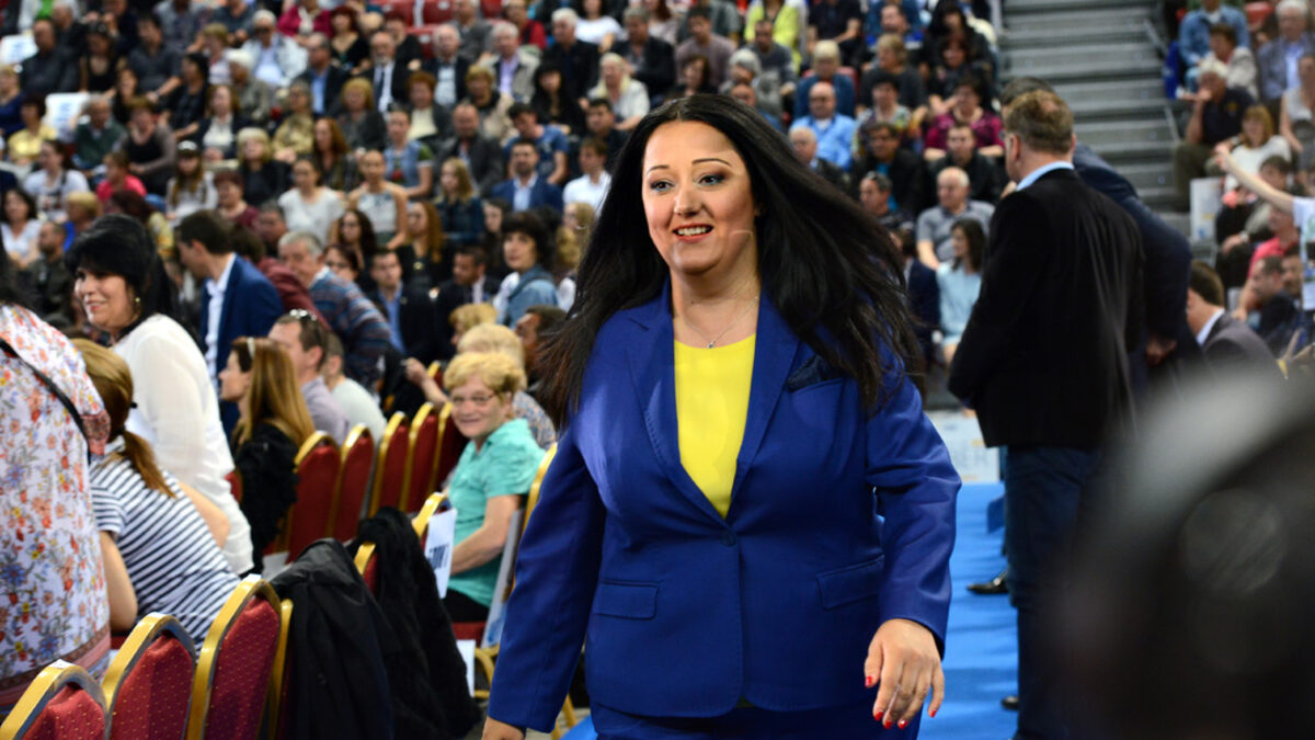 Лиляна Павлова