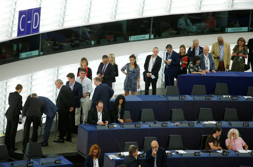 България няма да има и зам.-председател на Европарламента