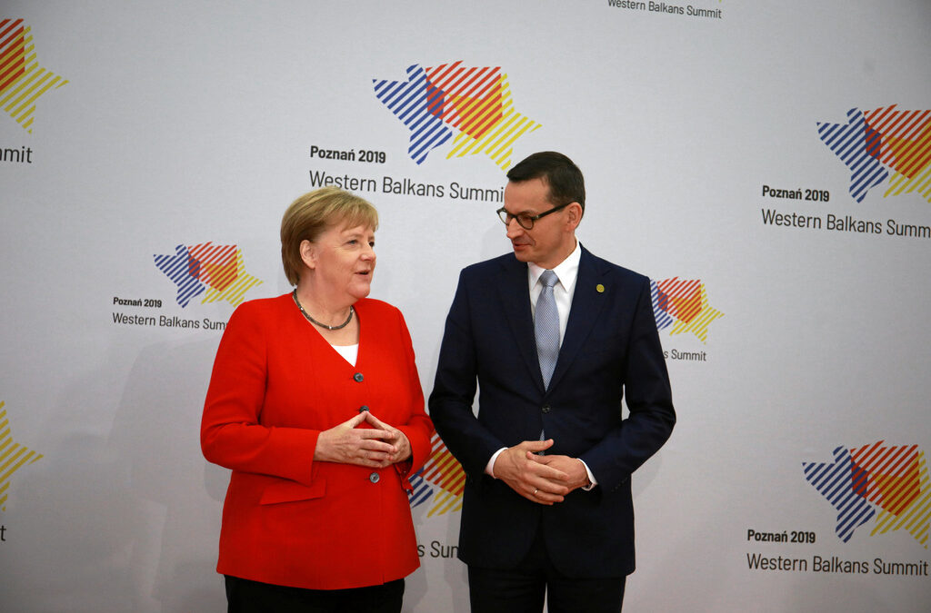 Германският канцлер Ангела Меркел и полският премиер Матеуш Моравецки в Познан.