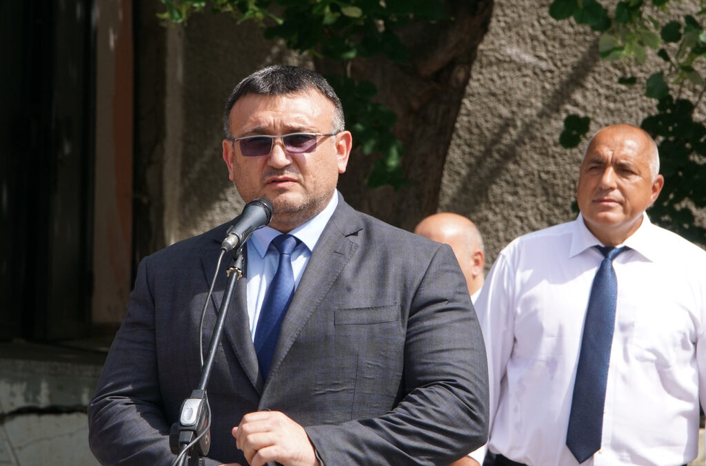 Организираната престъпност вече не си решава нещата с убийства, смята министър Маринов