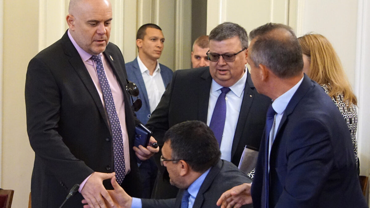Не съм привърженик на разделението на властите, каза номинираният за нов главен прокурор