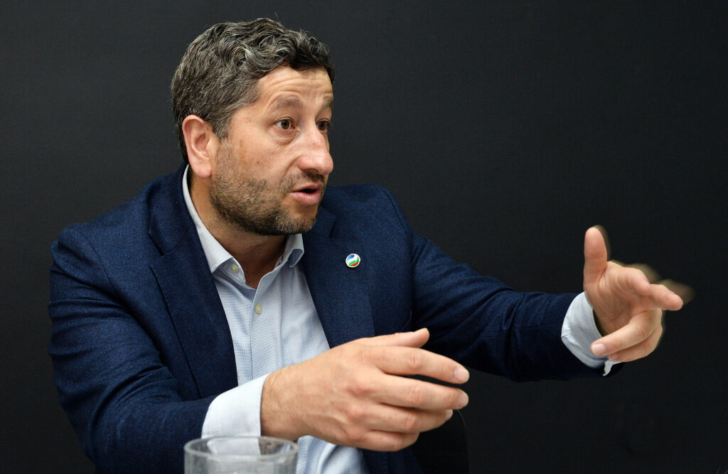 ХРИСТО ИВАНОВ