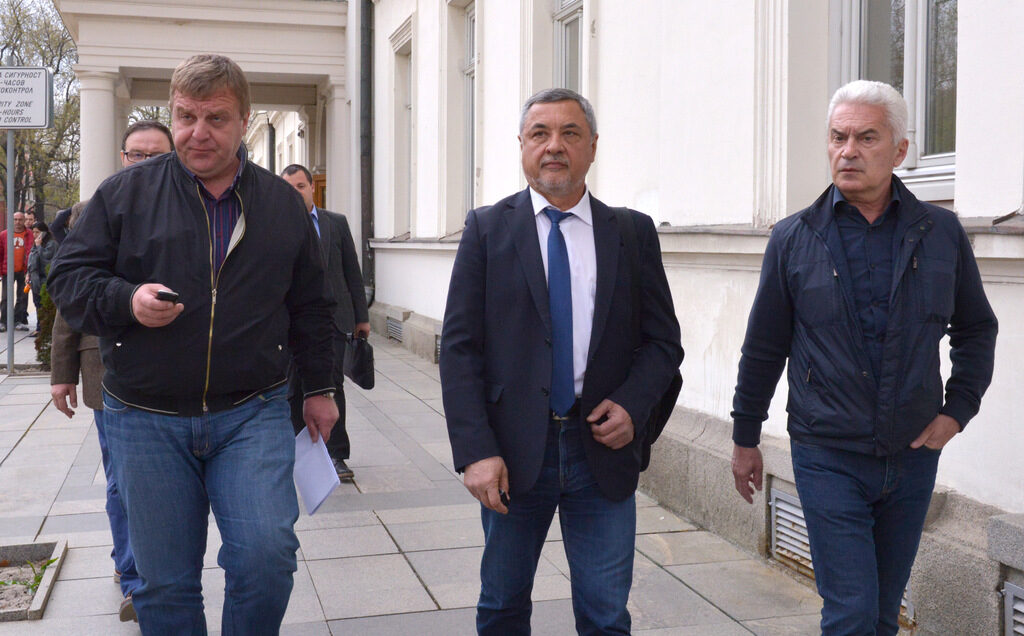 "Атака" вече не е в коалицията: "Обединени патриоти" изключиха Сидеров от групата