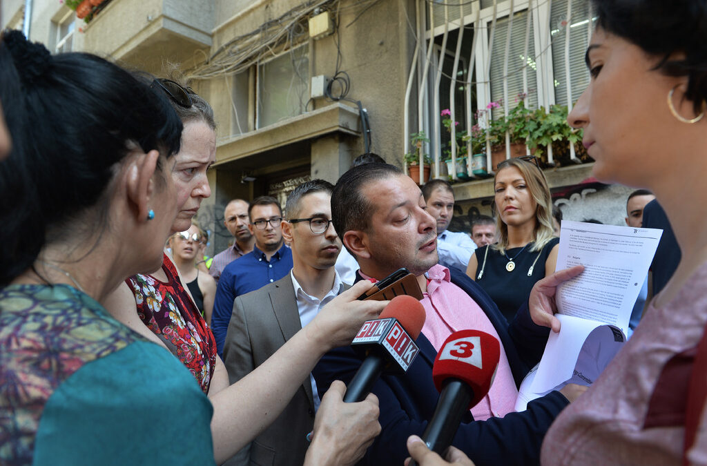 Как работи редакционната и рекламната политика в "Дневник" и "Капитал"