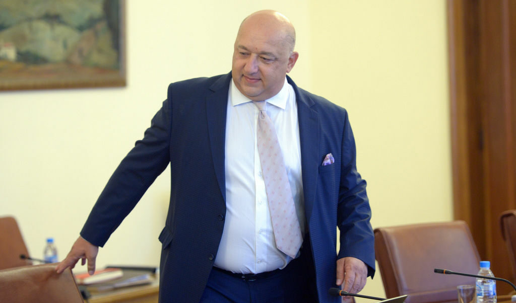 Кралев настоява за строг контрол при издаването на професионални лицензи в бокса