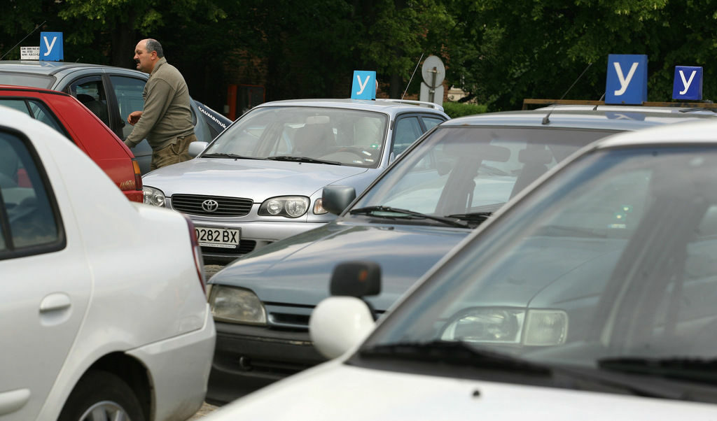 Съюзът на автомобилистите призова да не се променят прибързано шофьорските изпити
