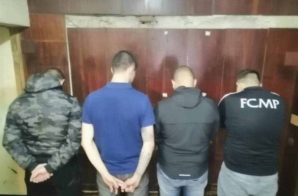 Полицията задържа още петима души за хулиганските прояви на мача с Англия