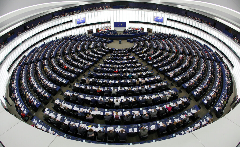 Европарламентът одобри "най-модерната и амбициозна" сделка на ЕС с развиваща се страна