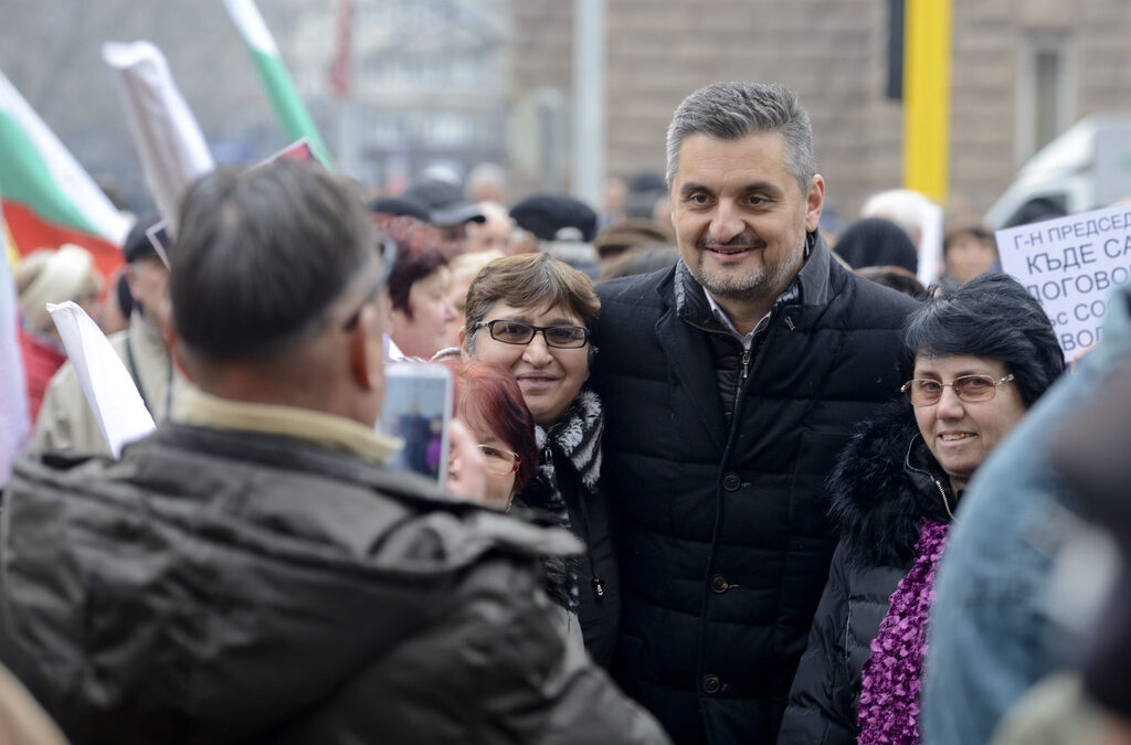 Кирил Добрев