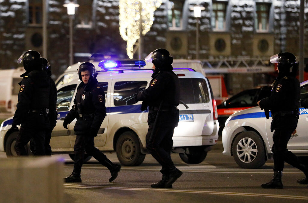 Какво се знае за стрелбата пред ФСБ в Москва