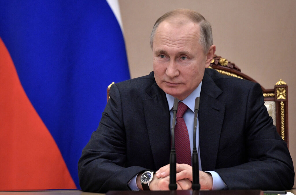 Владимир Путин на заседание на съвети по сигурността вчера в Москва.