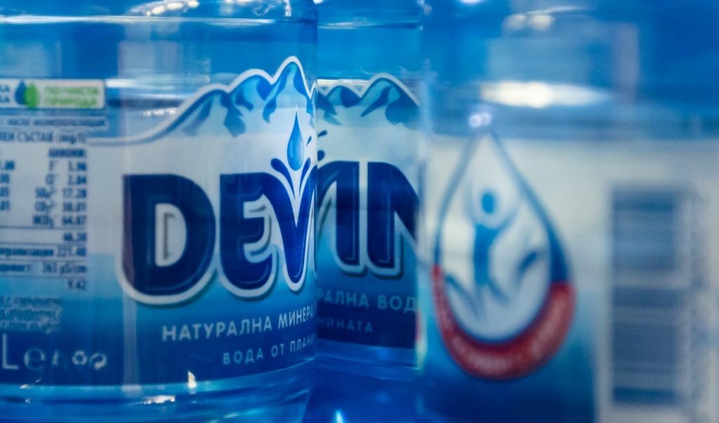 DEVIN продължава подкрепата си към Българския Червен кръст и Перник