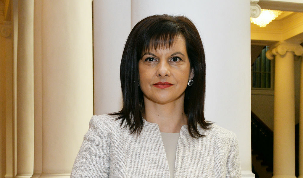 ГЕРБ за БСП: Празна каса, битка на лобита и слаб лидер
