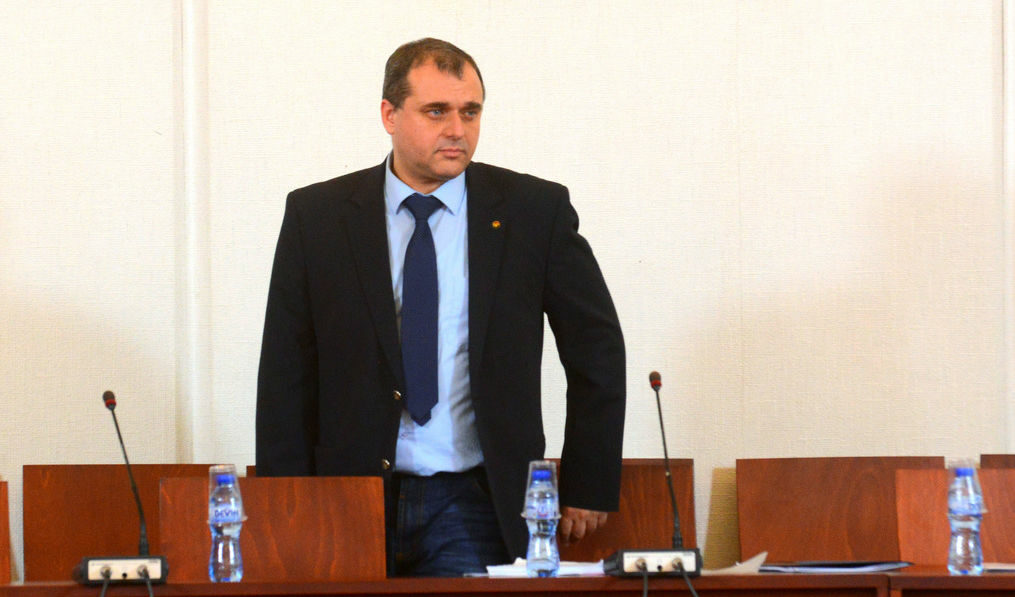 След скандала с Борисов ДПС замълча, "патриотите" подкрепяли не хора, а програма