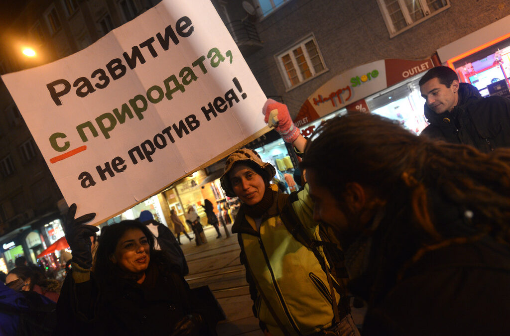 България не само изостава, но не показва готовност за завършването на един от най-важните стратегически документи в областта на енергетиката и климата
