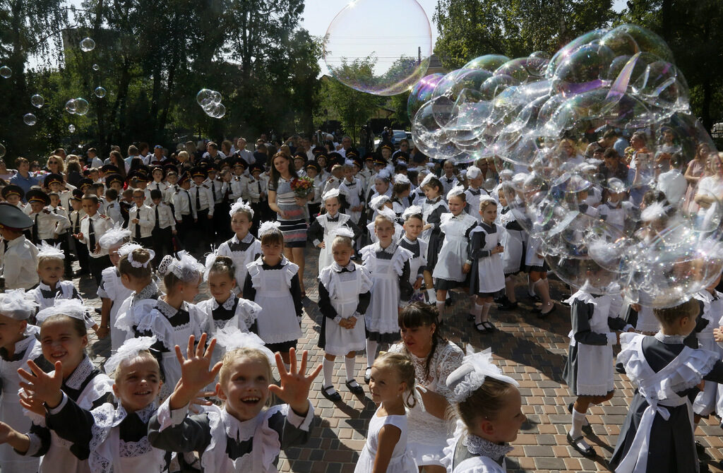 Обучението на майчин език в Украйна започва да намалява