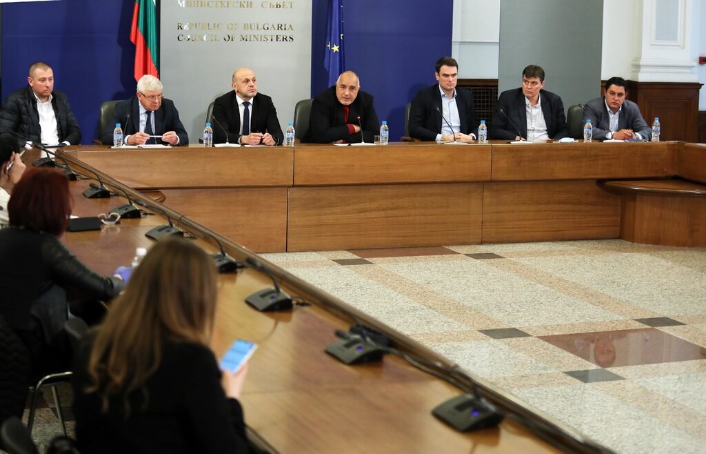 Новината беше съобщена преди поредната пресконференция на премиера и част от министрите.