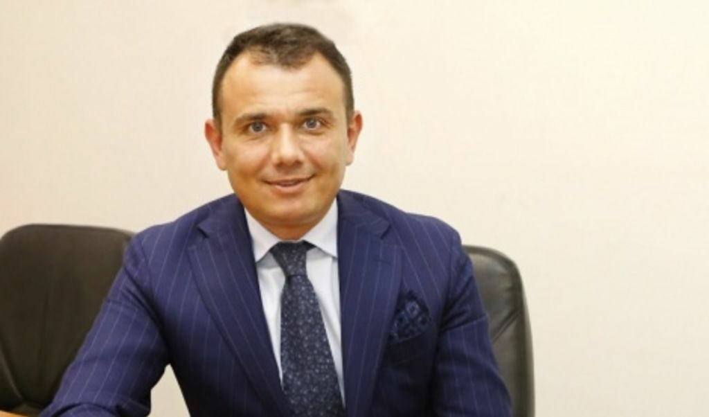 Банката за развитие официално вече има втори нов изпълнителен директор