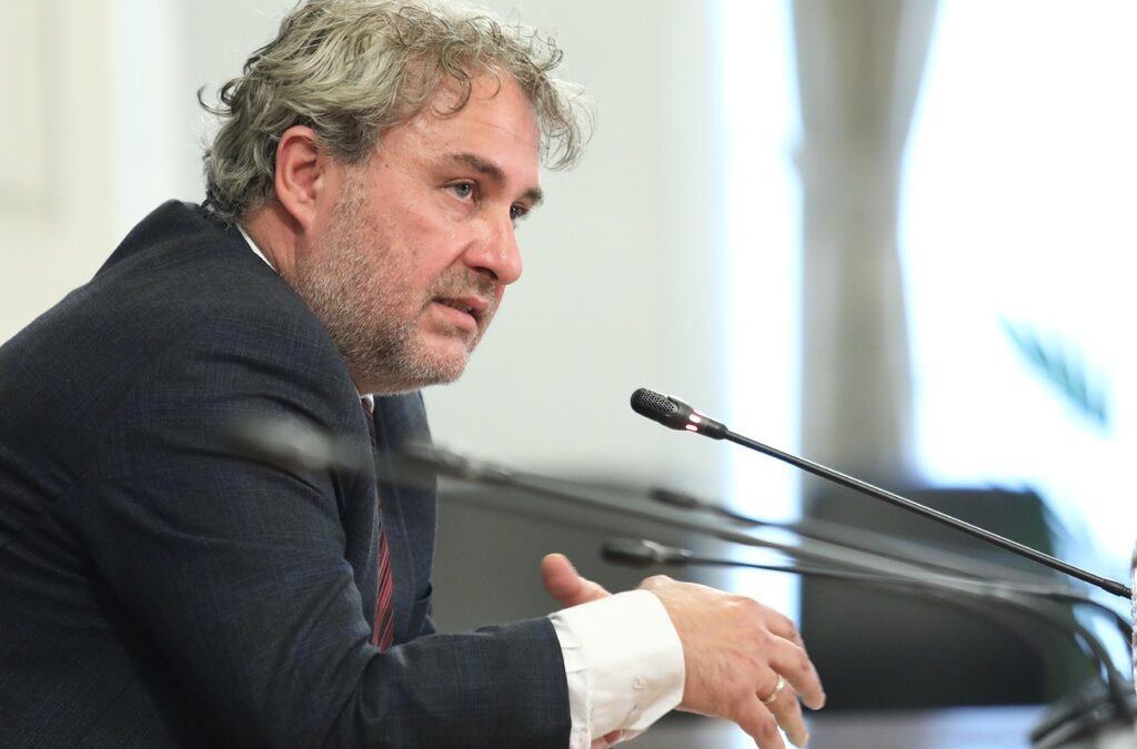 Министърът на културата Боил Банов