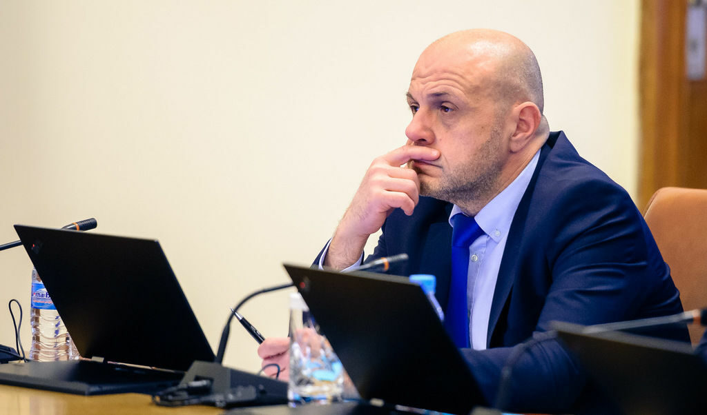 Томислав Дончев прогнозира отстраняване на задържания зам.-министър