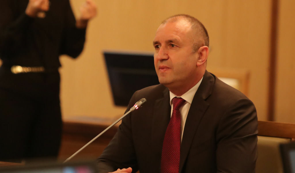 Президентът обвини прокуратурата в страх и зависимости