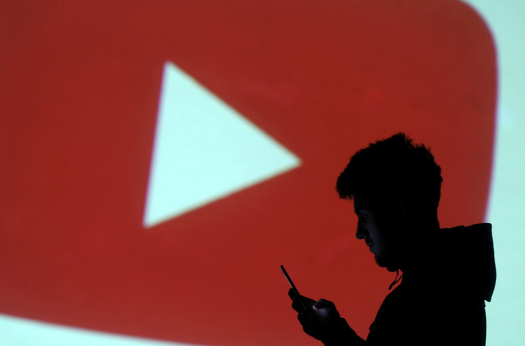 Дания иска да преговаря пряко с Google, след като датската музика изчезна от YouTube