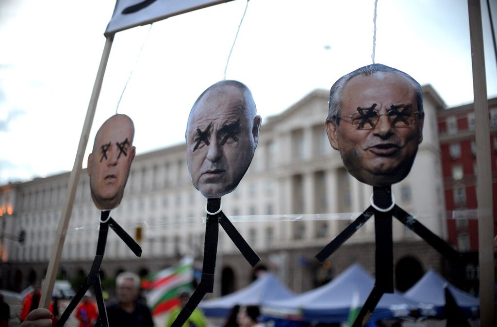 Ден 42: Протестиращите останаха на Орлов мост (хронология)