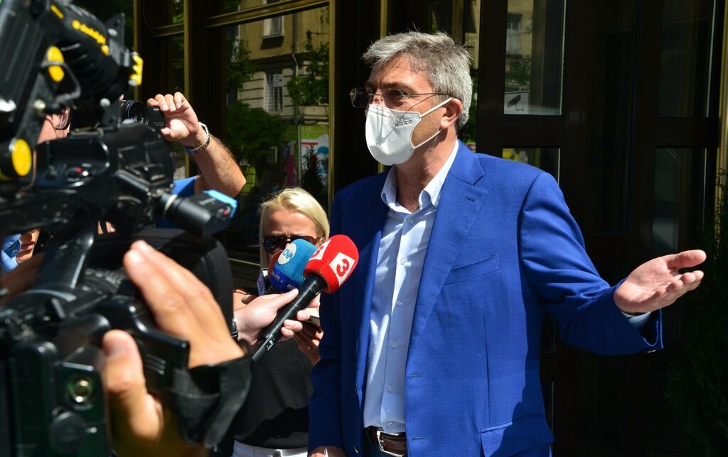Политическата криза: очаквано ДПС не подкрепя проекта на ГЕРБ за нова конституция