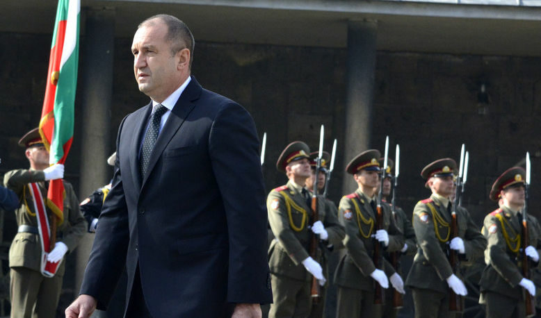 Снимката е архивна