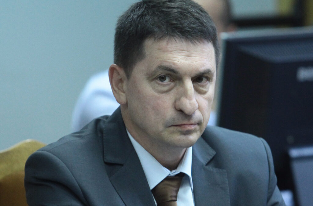Министър Христо Терзийски разказа детайли за акцията и грешката на ГДБОП по време на парламентарния контрол.