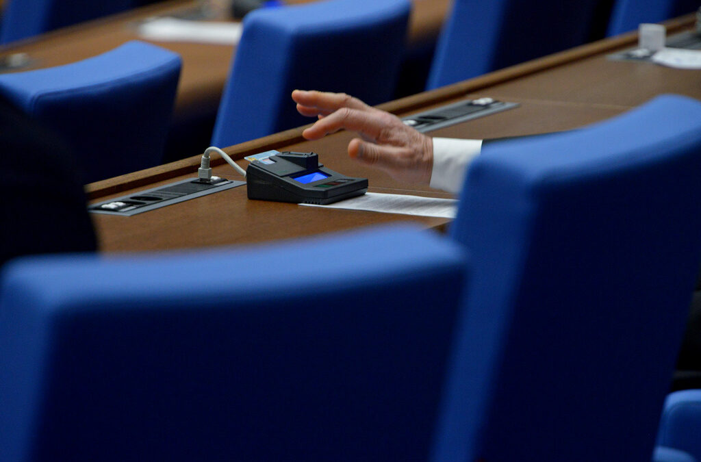 Туроператорите ще получат безвъзмездна помощ за разплащане с клиентите си