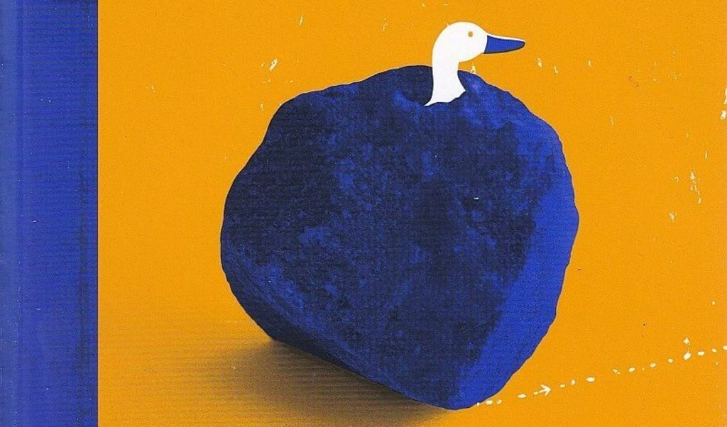 Творбата на Хюс Кайер е колкото детска книга, изпълнена с приключения, приятелства и преодоляване на всевъзможни препятствия, толкова и притча за властта и идеологията. Творбата на Хюс Кайер е колкото детска книга, изпълнена с приключения, приятелства и преодоляване на всевъзможни препятствия, толкова и притча за властта и идеологията.