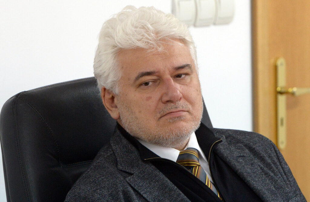 Проф. Пламен Киров