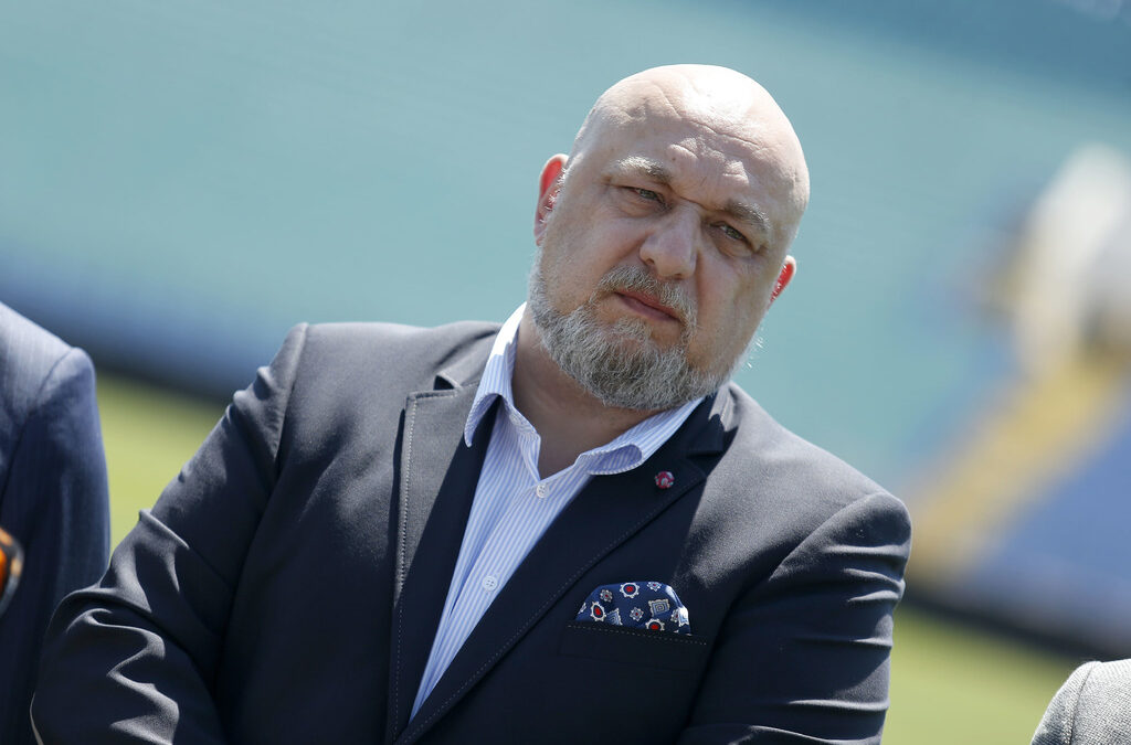 Общинският съвет препречи пътя на Кралев и Чандъров за нов стадион "Септември"
