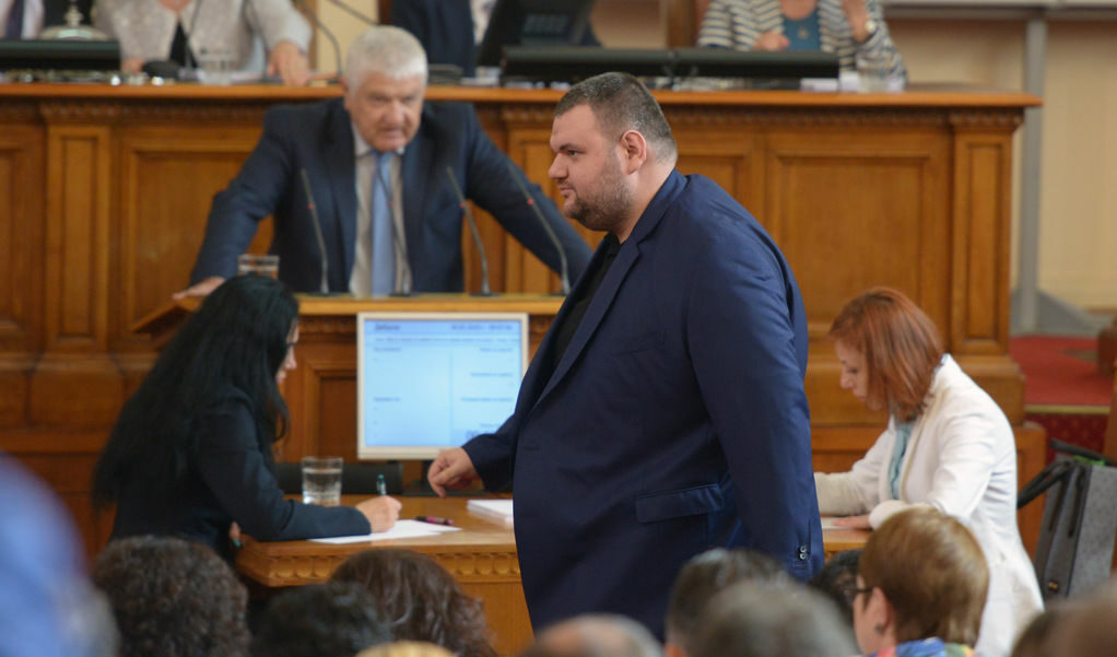 Дори Борисов и ГЕРБ да не са в следващото правителство, дори и Пеевски да го няма в парламента, това не значи нищо.
