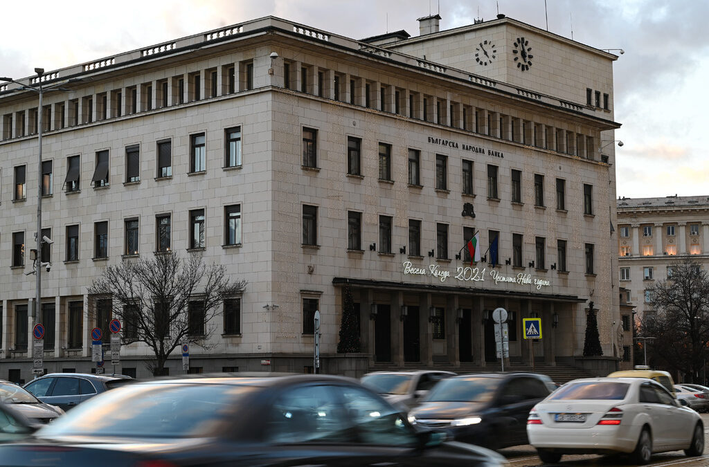 При влошаване на епидемията БНБ вижда рискове пред бюджета