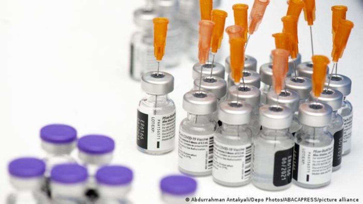 Десетки случаи на миокардит в Израел след втората доза на BioNTech/Pfizer