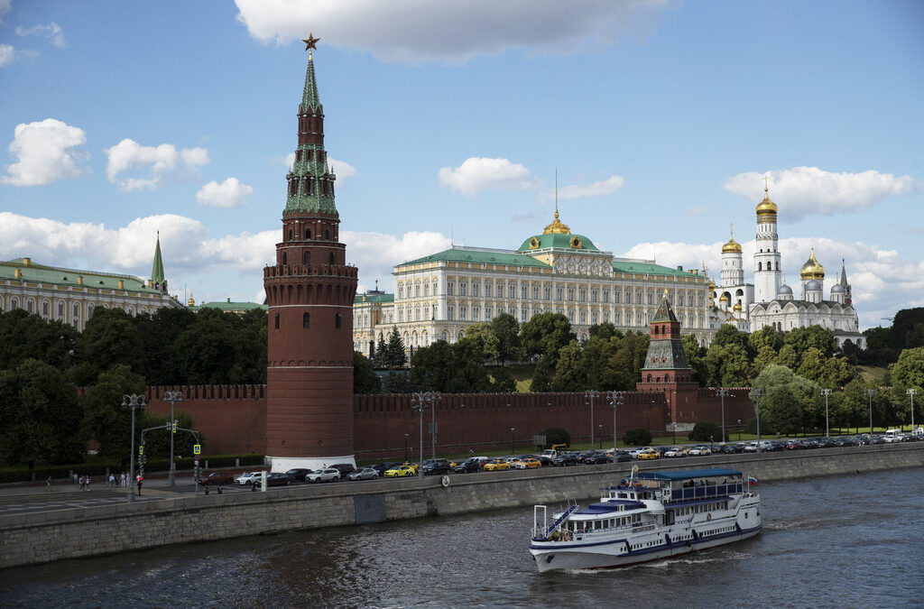 Русия ограничи правото на чужди компании да извършват одит в страната