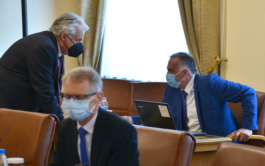 Антон Кутев: Ние показваме, прокуратурата не реагира, това е конституционна криза