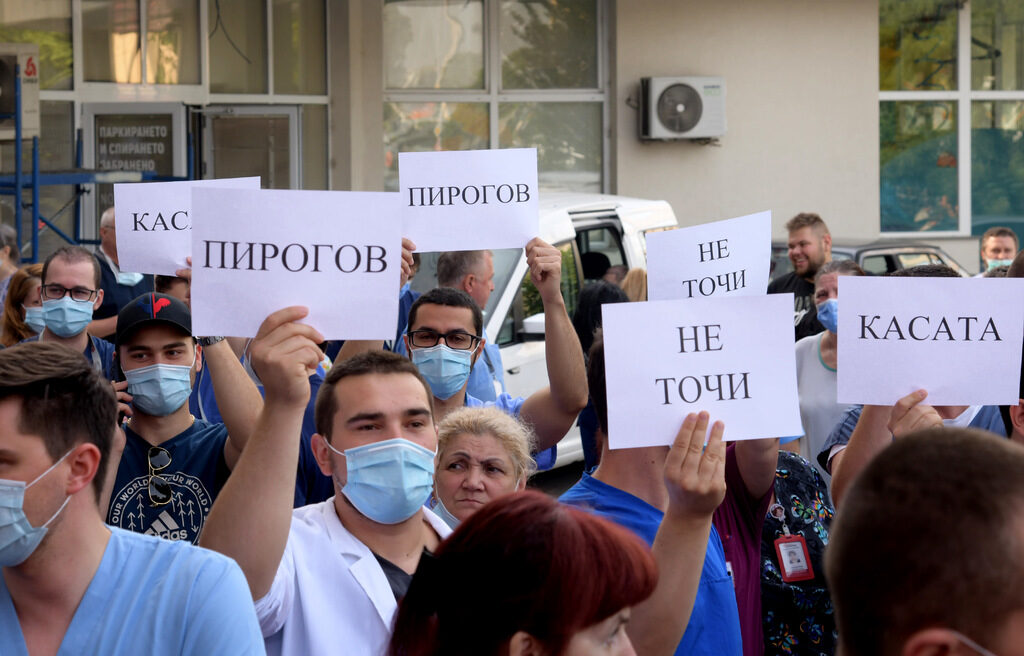 Проф. Коста Костов: Здравеопазването се ръководи от политически и съсловни лобита